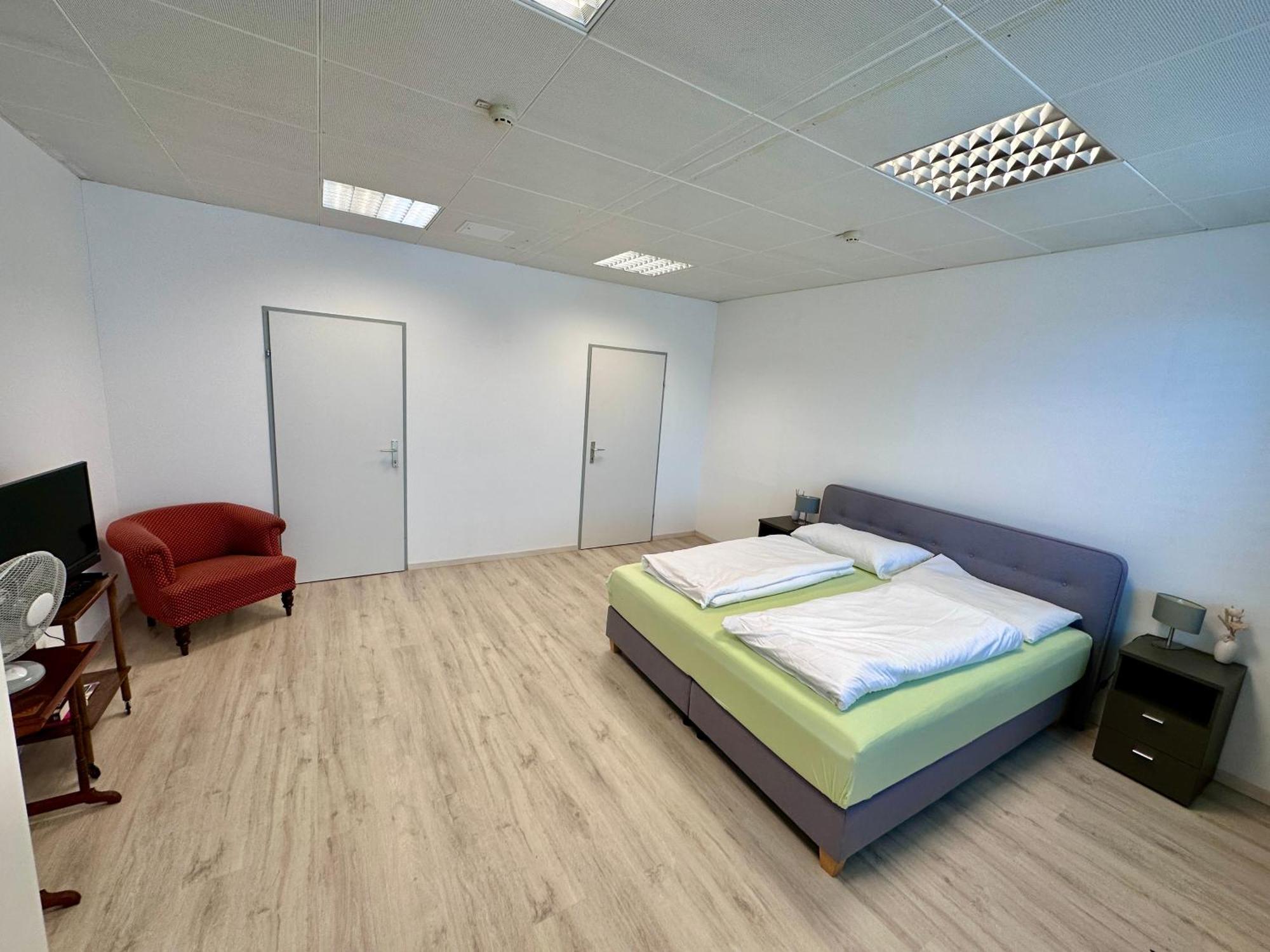Kobra Room In Spielberg Spielberg Bei Knittelfeld Εξωτερικό φωτογραφία